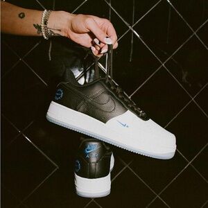 Brand New Never Worn Nike Air Force 1 Low Tinaj